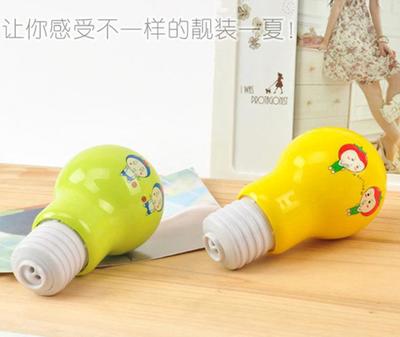創(chuàng)尚燈泡迷你小風(fēng)扇 禮品市場超級熱銷產(chǎn)品 創(chuàng)尚品質(zhì)產(chǎn)品廠家直圖片_高清圖_細(xì)節(jié)圖-廣州市創(chuàng)尚日用品有限公司 -Hc360慧聰網(wǎng)